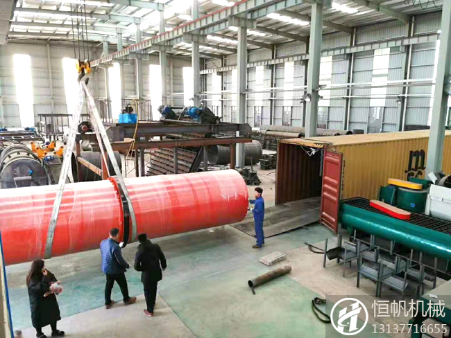 搶占有機(jī)肥設(shè)備出口新藍(lán)海 恒帆機(jī)械成功登陸芬蘭(圖2) 有機(jī)肥烘干機(jī)裝箱